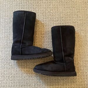 Tall UGG Boots in Black Size 8